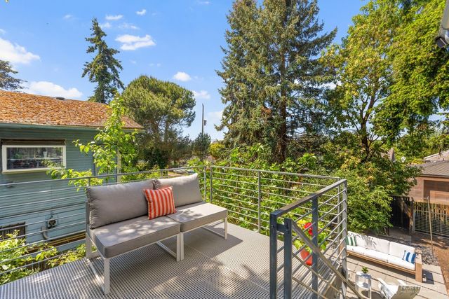 6029 45th Avenue SW, Seattle, WA 98136