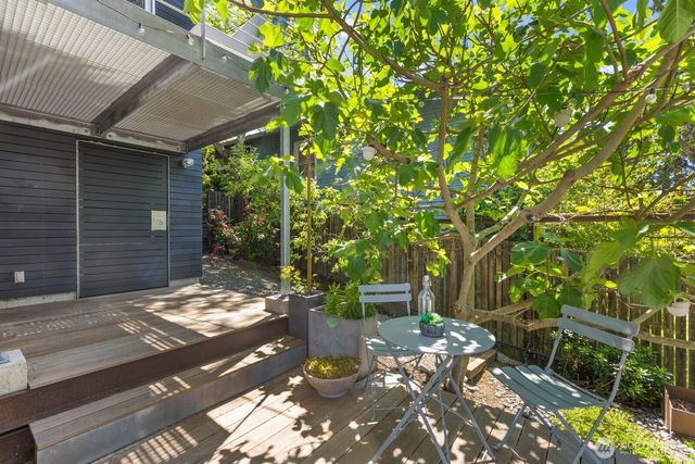 6029 45th Avenue SW, Seattle, WA 98136