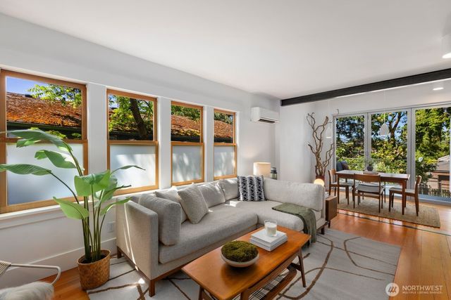 6029 45th Avenue SW, Seattle, WA 98136