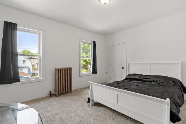 15 Redman Pl, Fitchburg, MA 01420