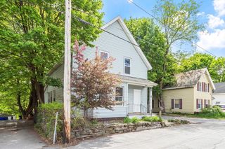15 Redman Pl, Fitchburg, MA 01420