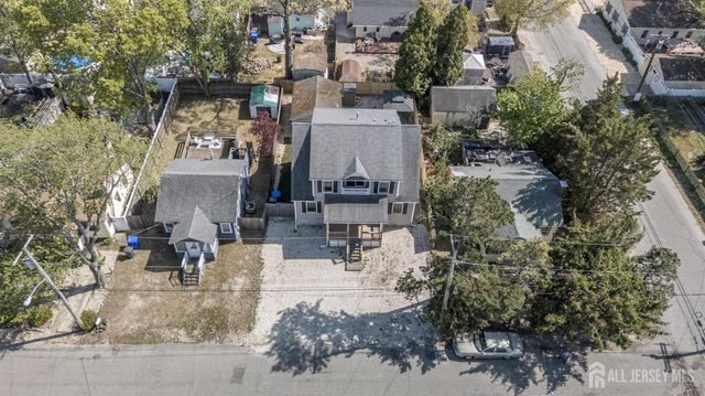 497 Pinecroft Drive, Brick, NJ 08723