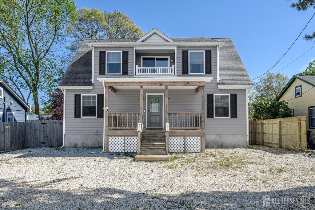 497 Pinecroft Drive, Brick, NJ 08723