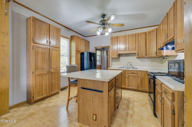 315 9th Street, Erwin, TN 37650