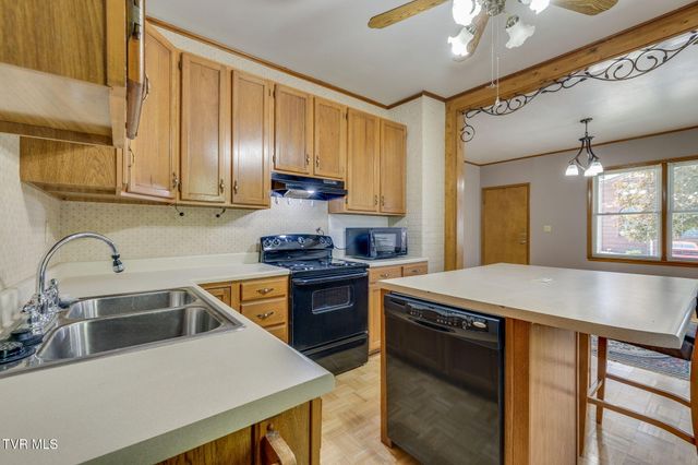 315 9th Street, Erwin, TN 37650