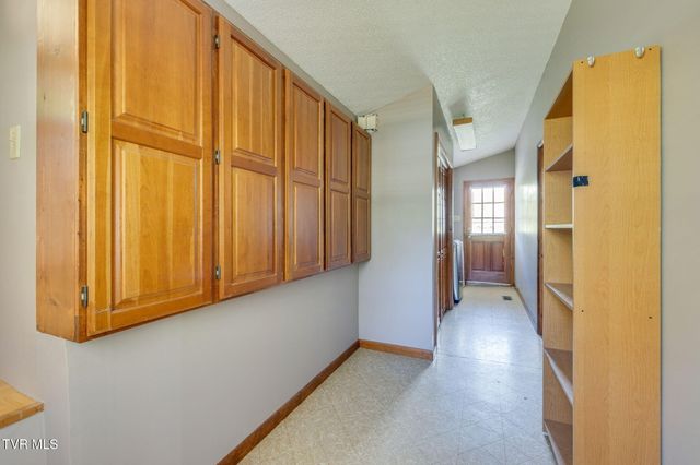 315 9th Street, Erwin, TN 37650