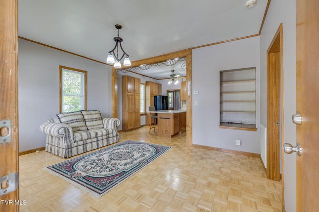 315 9th Street, Erwin, TN 37650