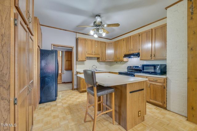 315 9th Street, Erwin, TN 37650