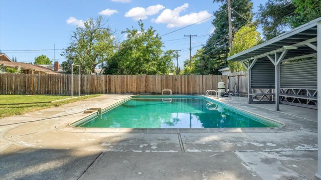 3543 Tarro Way, Carmichael, CA 95608