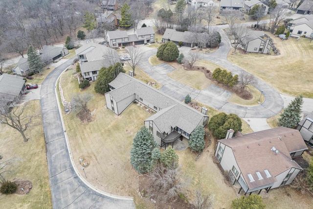 314 Country View Court, Janesville, WI 53548