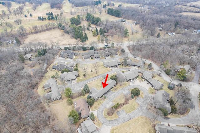 314 Country View Court, Janesville, WI 53548