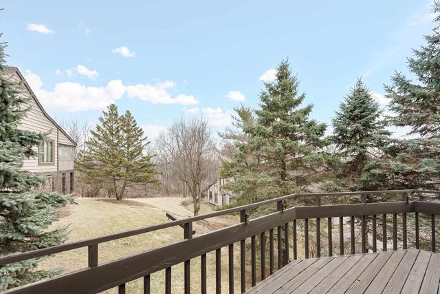 314 Country View Court, Janesville, WI 53548