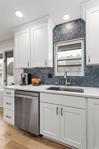 314 Country View Court, Janesville, WI 53548