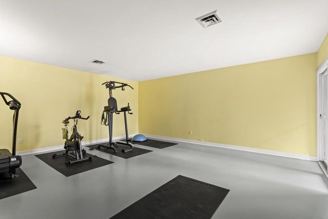 314 Country View Court, Janesville, WI 53548