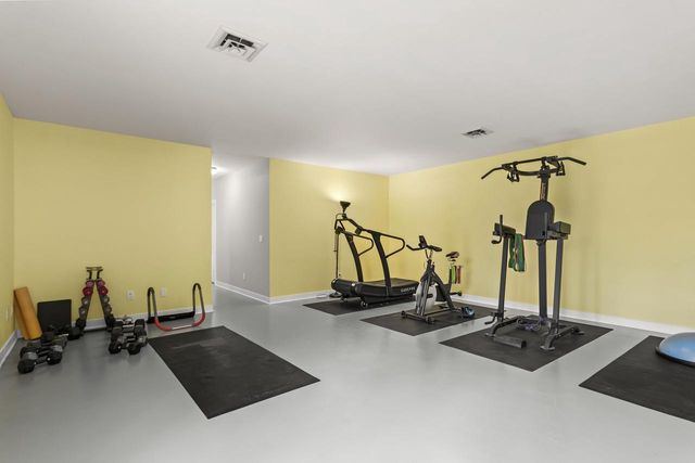 314 Country View Court, Janesville, WI 53548