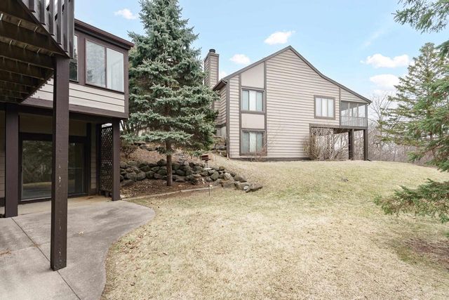 314 Country View Court, Janesville, WI 53548