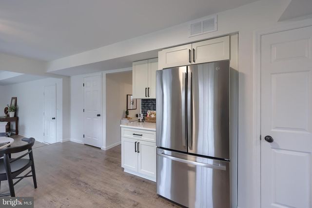 40 GUNPOWDER LN, Reading, PA 19606