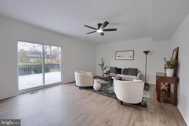 40 GUNPOWDER LN, Reading, PA 19606