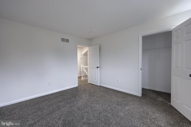 40 GUNPOWDER LN, Reading, PA 19606