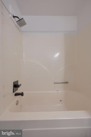 40 GUNPOWDER LN, Reading, PA 19606