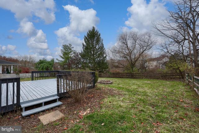 40 GUNPOWDER LN, Reading, PA 19606