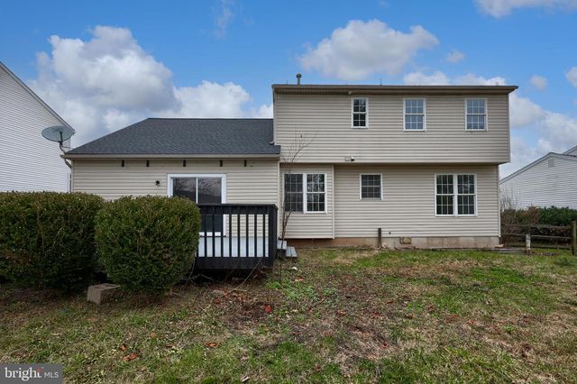 40 GUNPOWDER LN, Reading, PA 19606