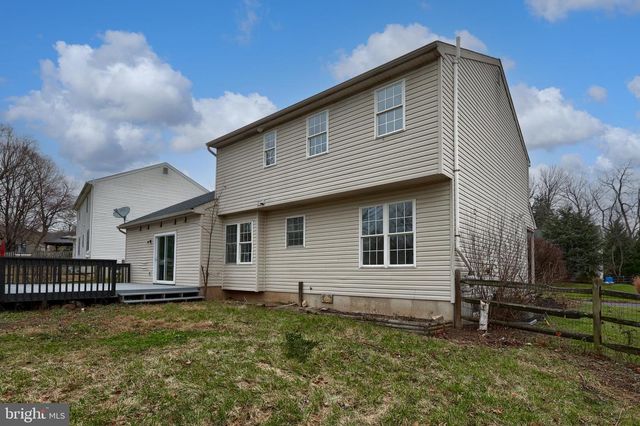 40 GUNPOWDER LN, Reading, PA 19606