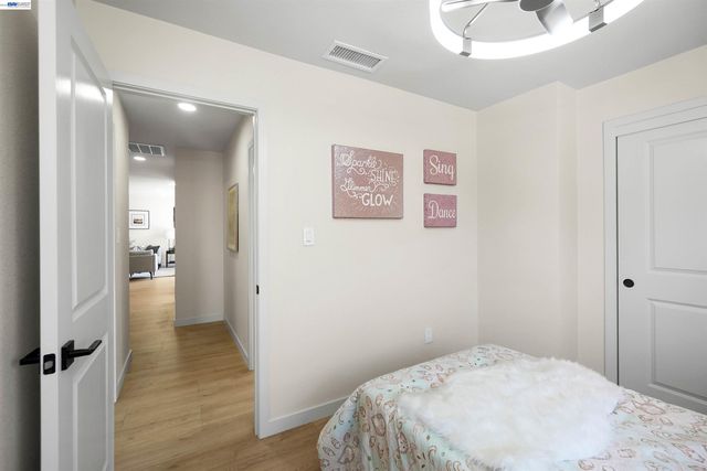 31265 Lily St, Union City, CA 94587