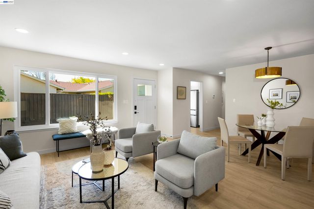 31265 Lily St, Union City, CA 94587