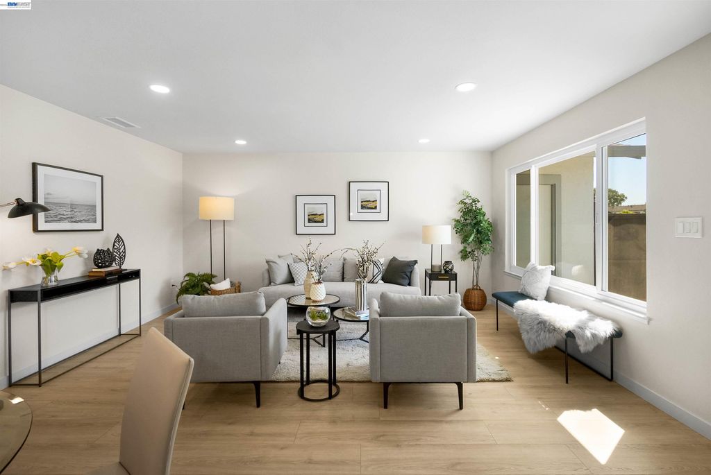 31265 Lily St, Union City, CA 94587