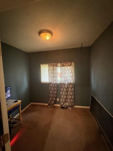 1660 S 4th Street, Columbus, OH 43207