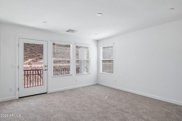32673 N SMOKE VIEW Trail, Peoria, AZ 85383