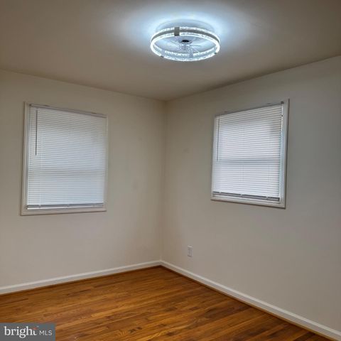 3204 HENDERSON AVE, Silver Spring, MD 20902