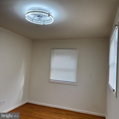 3204 HENDERSON AVE, Silver Spring, MD 20902
