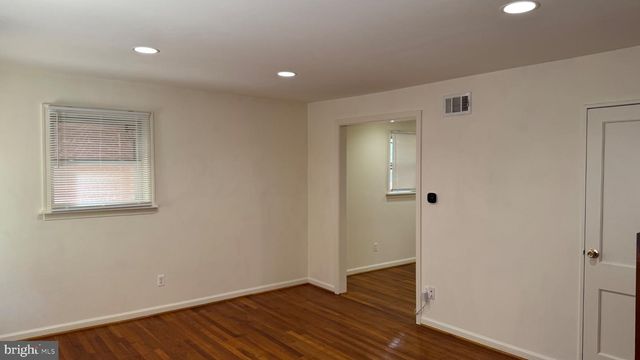 3204 HENDERSON AVE, Silver Spring, MD 20902