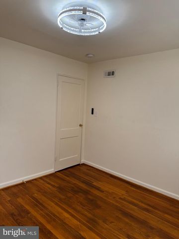 3204 HENDERSON AVE, Silver Spring, MD 20902