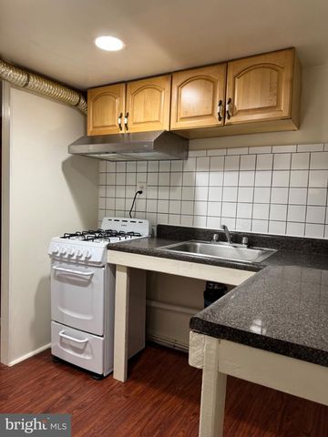 3204 HENDERSON AVE, Silver Spring, MD 20902