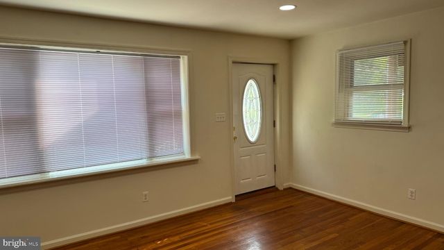 3204 HENDERSON AVE, Silver Spring, MD 20902