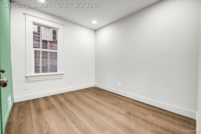 21 North Street, Highland Park, MI 48203