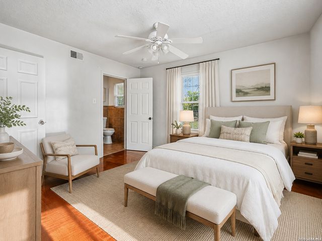 215 Hialeah Ave, San Antonio, TX 78218