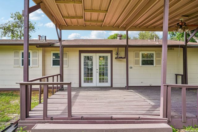 215 Hialeah Ave, San Antonio, TX 78218