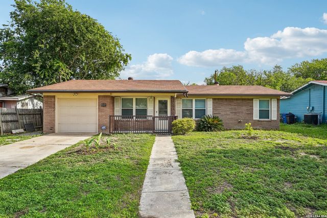 215 Hialeah Ave, San Antonio, TX 78218