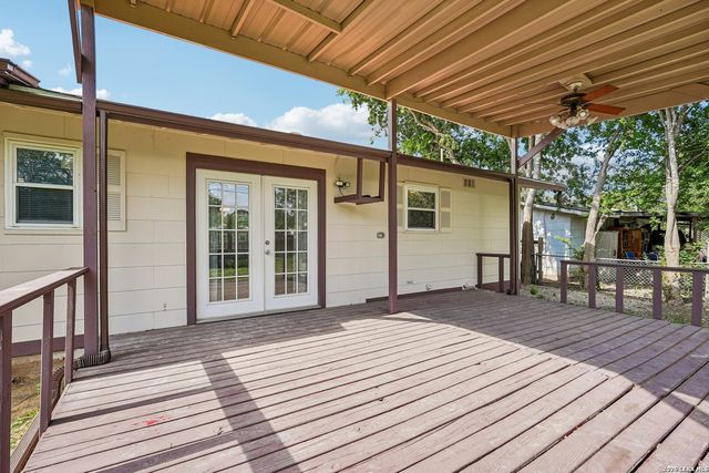 215 Hialeah Ave, San Antonio, TX 78218