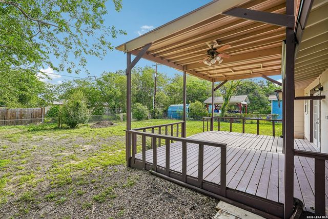 215 Hialeah Ave, San Antonio, TX 78218