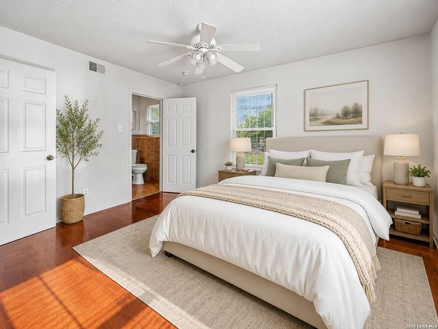 215 Hialeah Ave, San Antonio, TX 78218