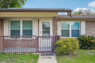 215 Hialeah Ave, San Antonio, TX 78218
