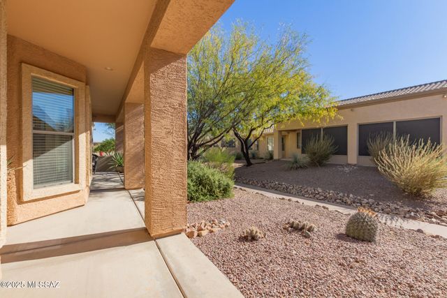 569 W Shadow Wood Street, Green Valley, AZ 85614