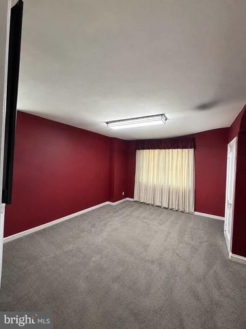 1103 KENWYN ST, Philadelphia, PA 19124