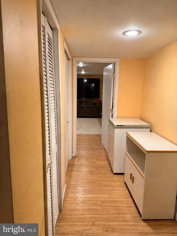 1103 KENWYN ST, Philadelphia, PA 19124