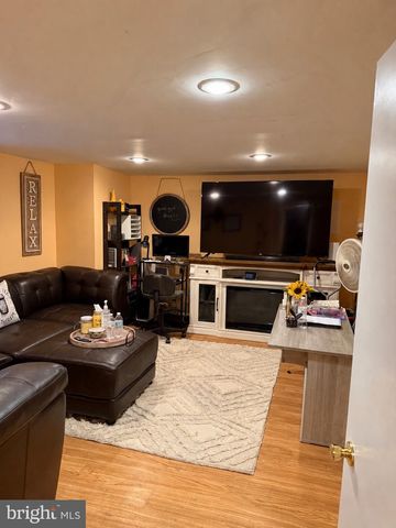 1103 KENWYN ST, Philadelphia, PA 19124